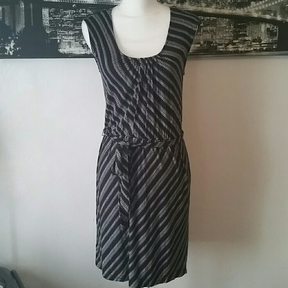 LOFT Black and White Belted Dress
